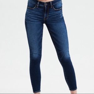 AEO Super Super Stretch Dark Jeggings Skinny jeans dark wash size 10